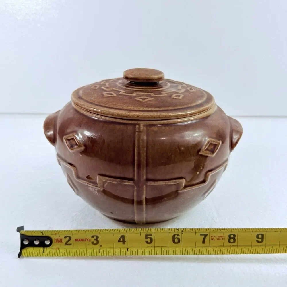 Vintage Monmouth Western Stoneware Pottery Bean Pot Cookie Jar Made In USA Brown